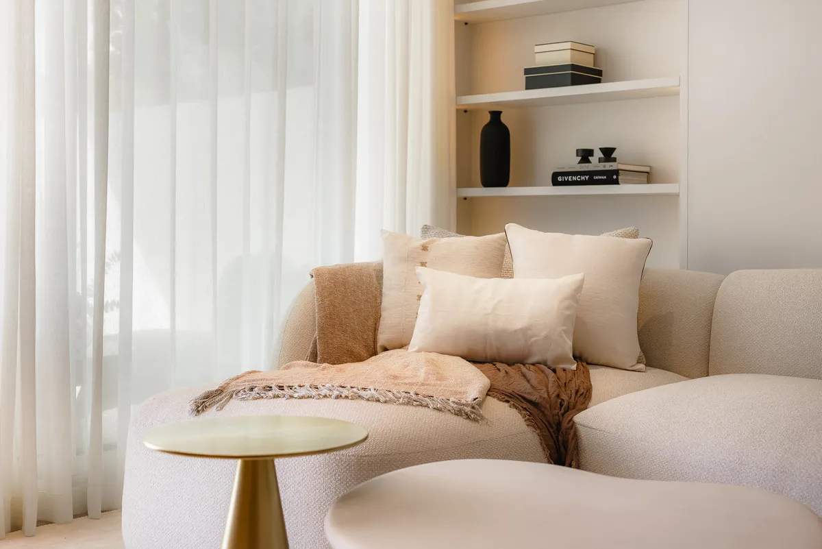 2583f534-b553-4127-b856-2d56b48a0e3d