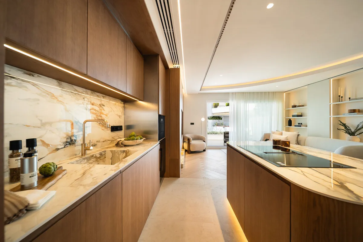 3c569624-3fc0-4ea3-bc94-68804ed4e29d