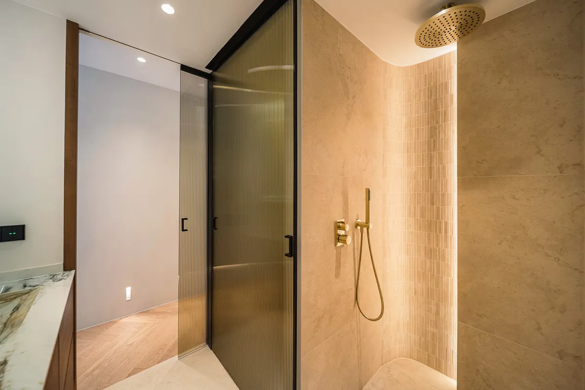 42776386-08ef-44dd-bda0-fcf2a2eedf92