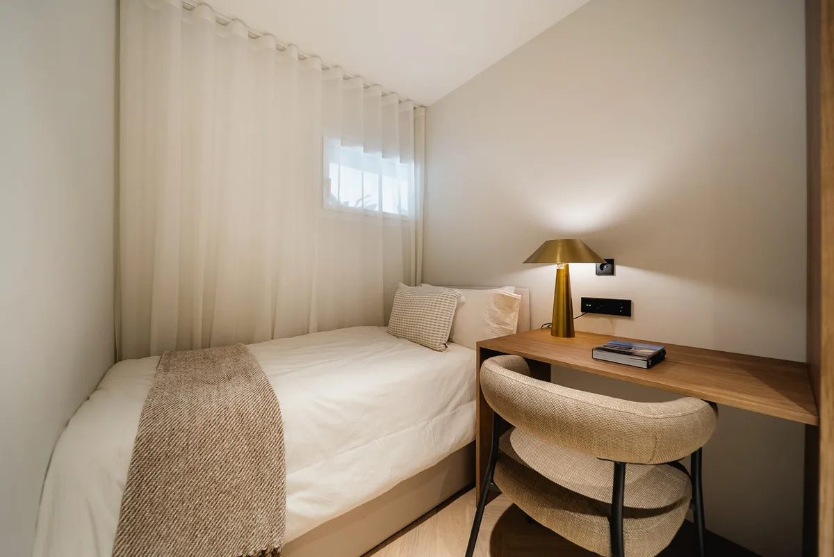 7010a9a0-372c-4d96-addf-b652c8652916