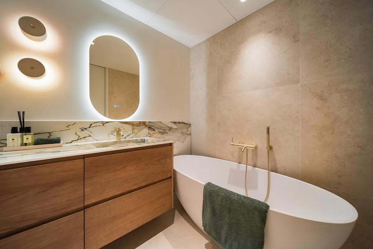 75856d9c-ebd5-42af-88f0-2aeda1efacca