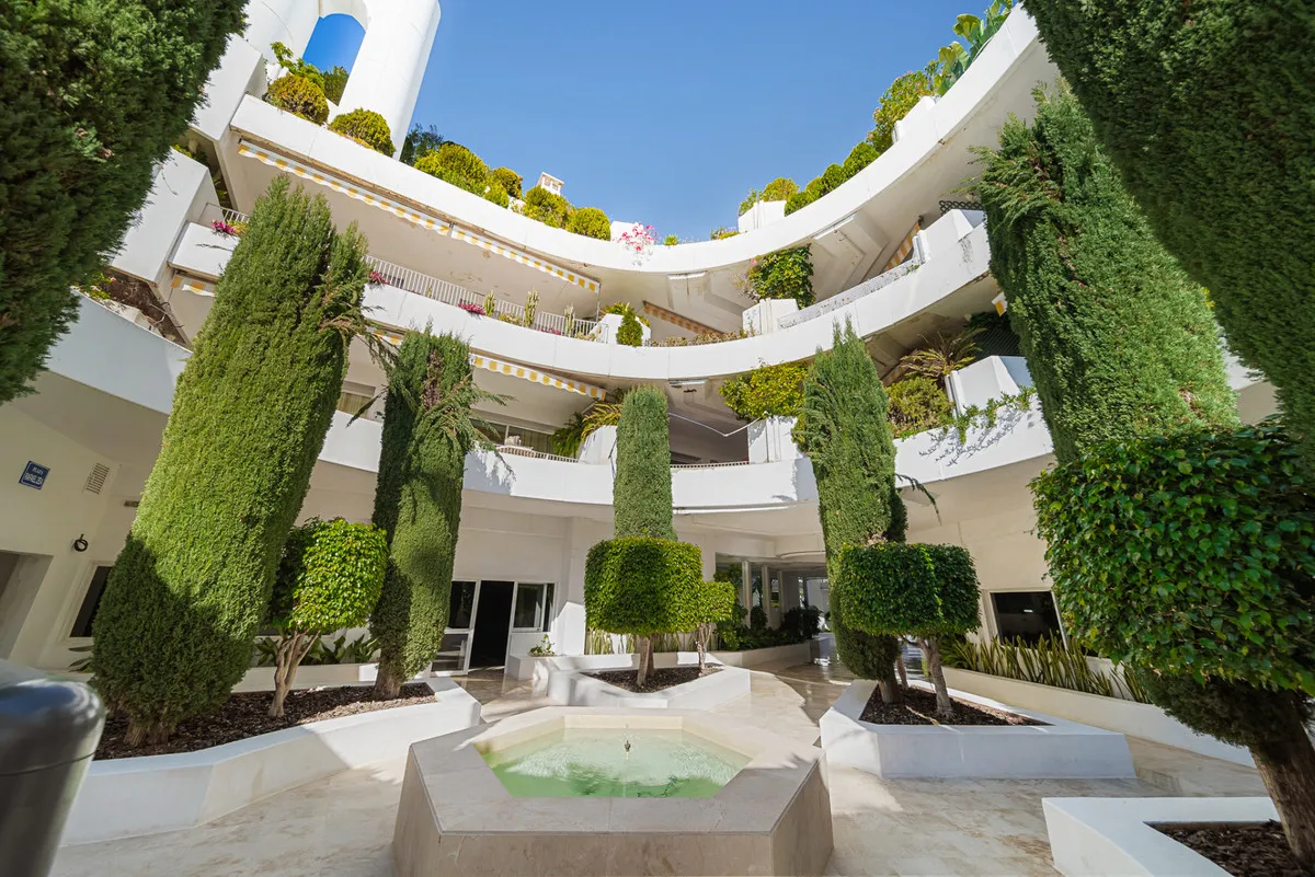 898d1da6-0d10-4842-8206-e810f4b79e9c