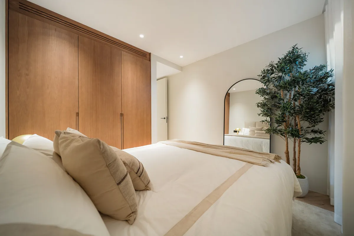 8dd11c9d-204b-49f8-a6ad-2a74d2152677