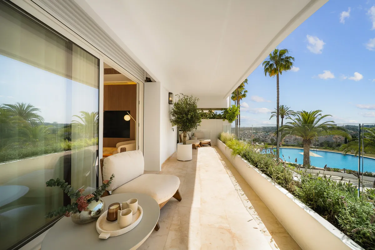 fbc33c5e-6c1a-487f-adb8-223932cc80e8