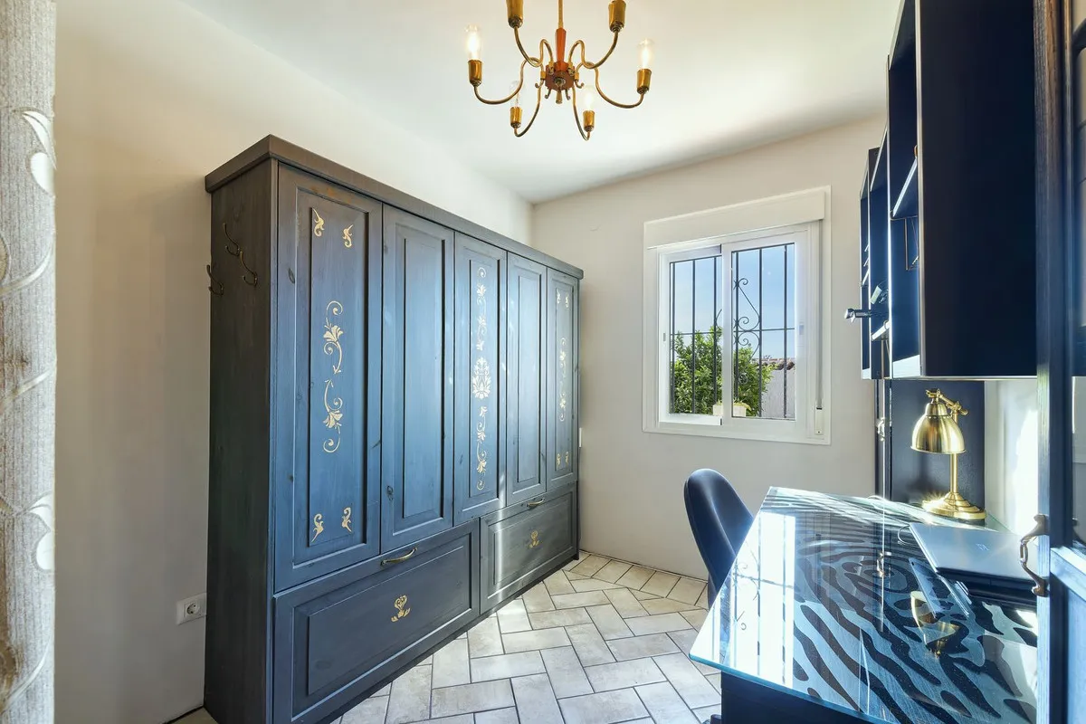 4a6661fc-1cba-4077-a42a-9d40c846acb0