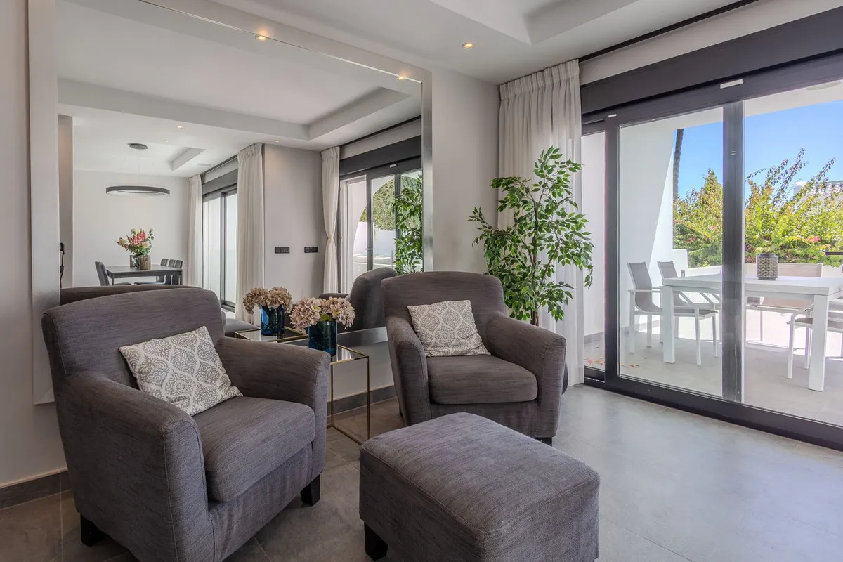 b60e1649-9d2f-4861-92be-b9c24ad44899