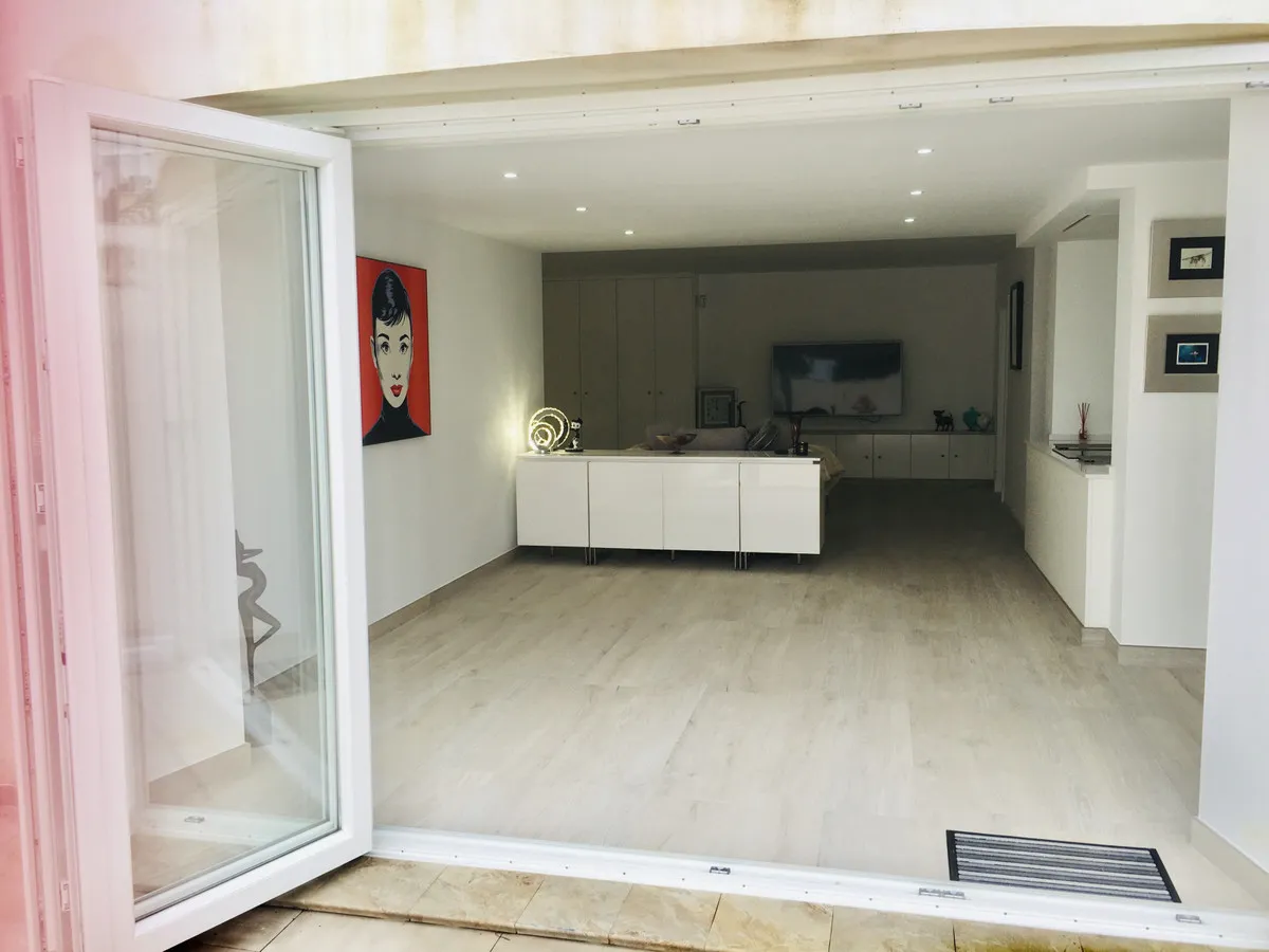 5a1a4352-410e-4b94-9db3-0632e0c3a117