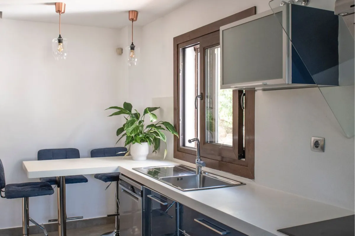 6309bc5e-5b37-498c-8957-5844d8c99dfb