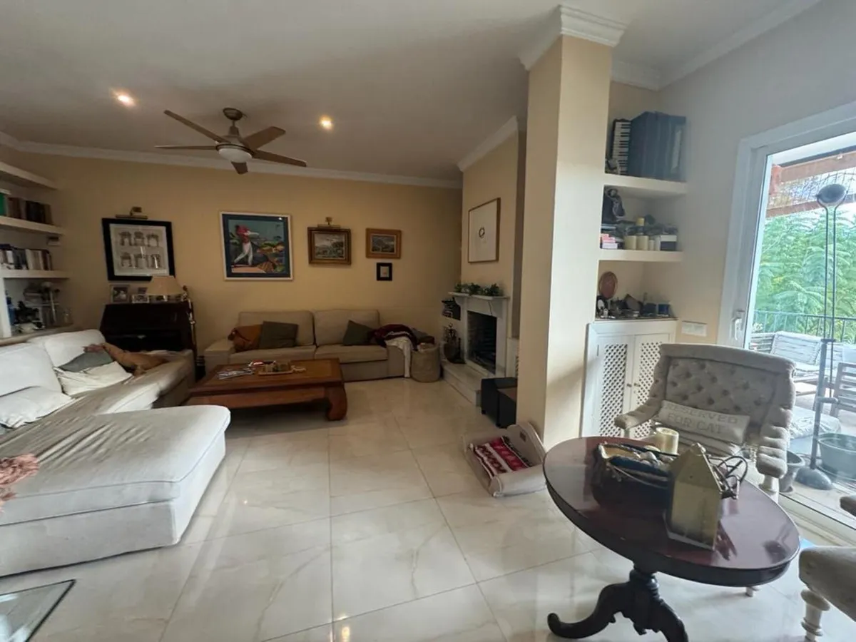 ff266384-54b8-4fa5-b4d8-ec7748151633