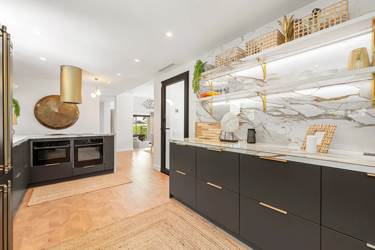 0e41bca9-eb74-4049-8472-5f67e9d18f88