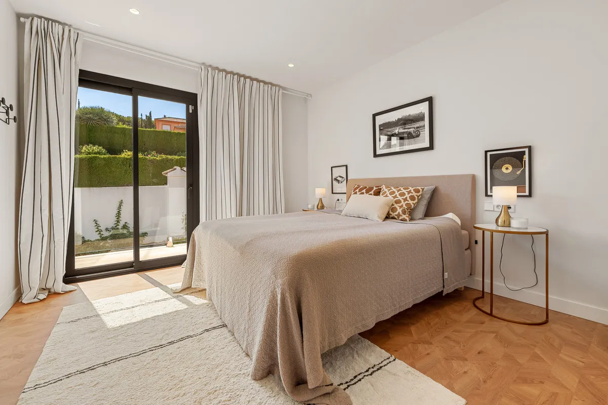 ded89079-6571-4d3f-aa38-d12f108db64c