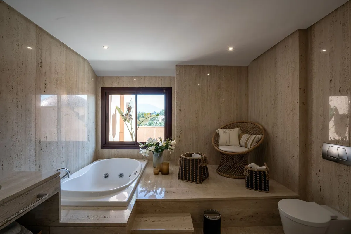 57c9d508-232a-416a-b662-d0a93987aaf0