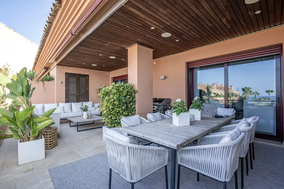 5911ea85-d7fc-4afb-90a8-b45e447fc7c3