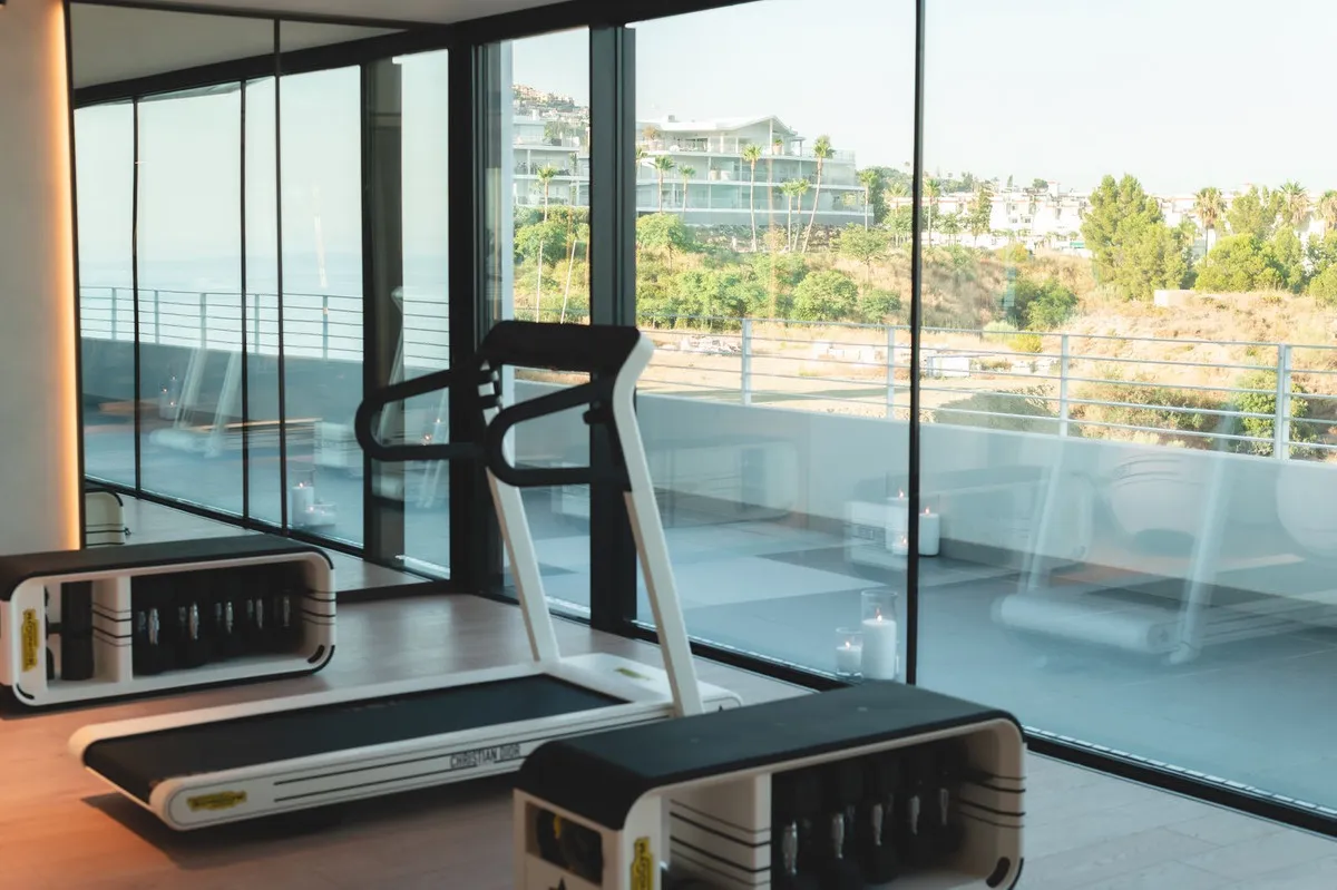 6ead95e3-4a4a-4616-a36c-be111a36065b