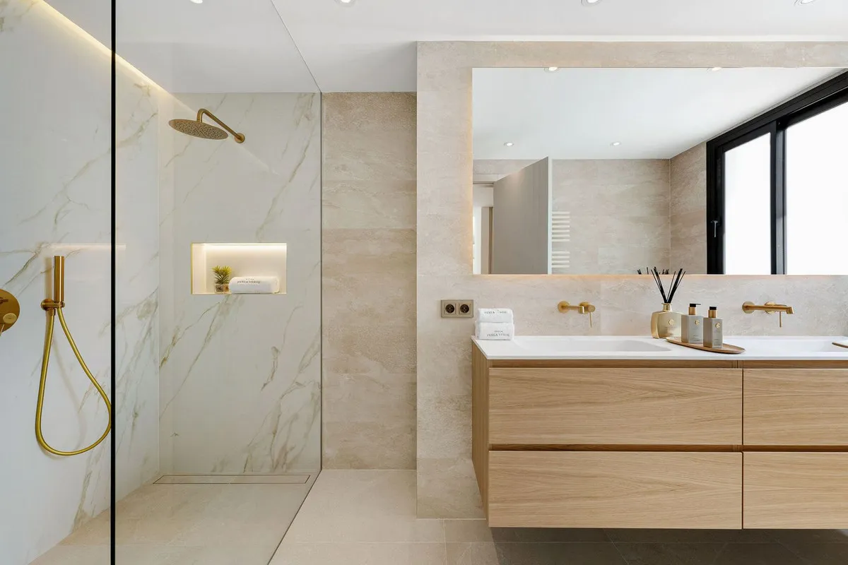 dbdaf12d-f028-4267-a583-ef0aa44f17d6