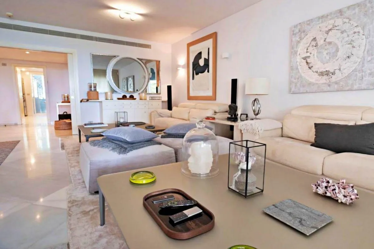 00cbc7c5-8433-440e-abb5-c5b3ee85dff8