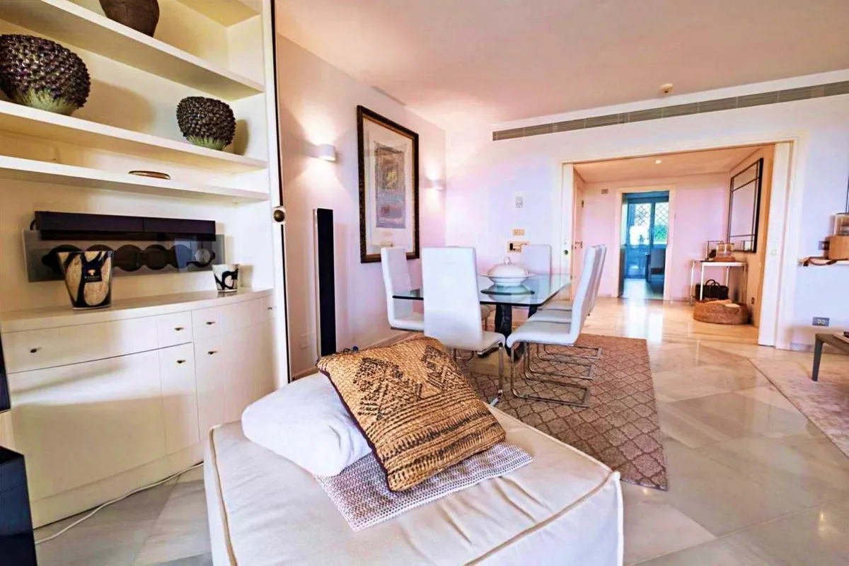 7569d0e5-6019-45eb-94d8-22b37d867fa1