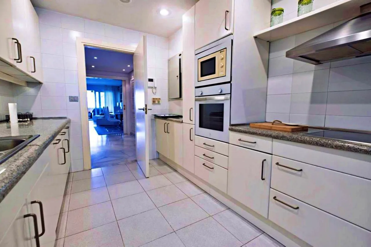 a5e115a1-5350-49e8-b715-ec39e53e4471