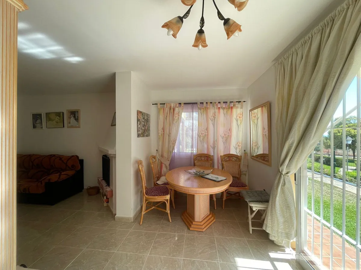 633e956d-bcc3-4c45-b284-e788a547c5a3