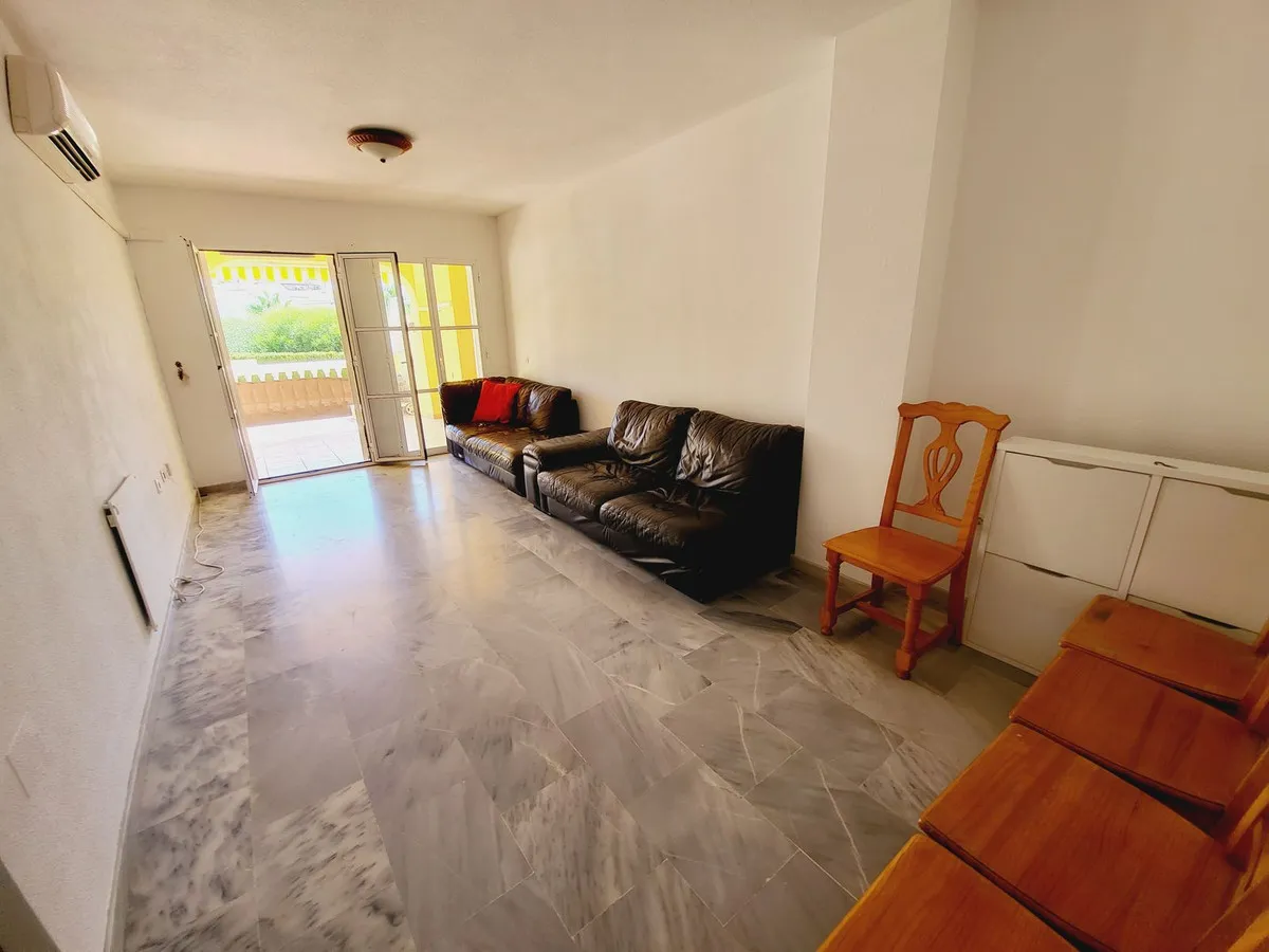 43a4d9b7-d96f-4168-8dbc-b799f0d6a895