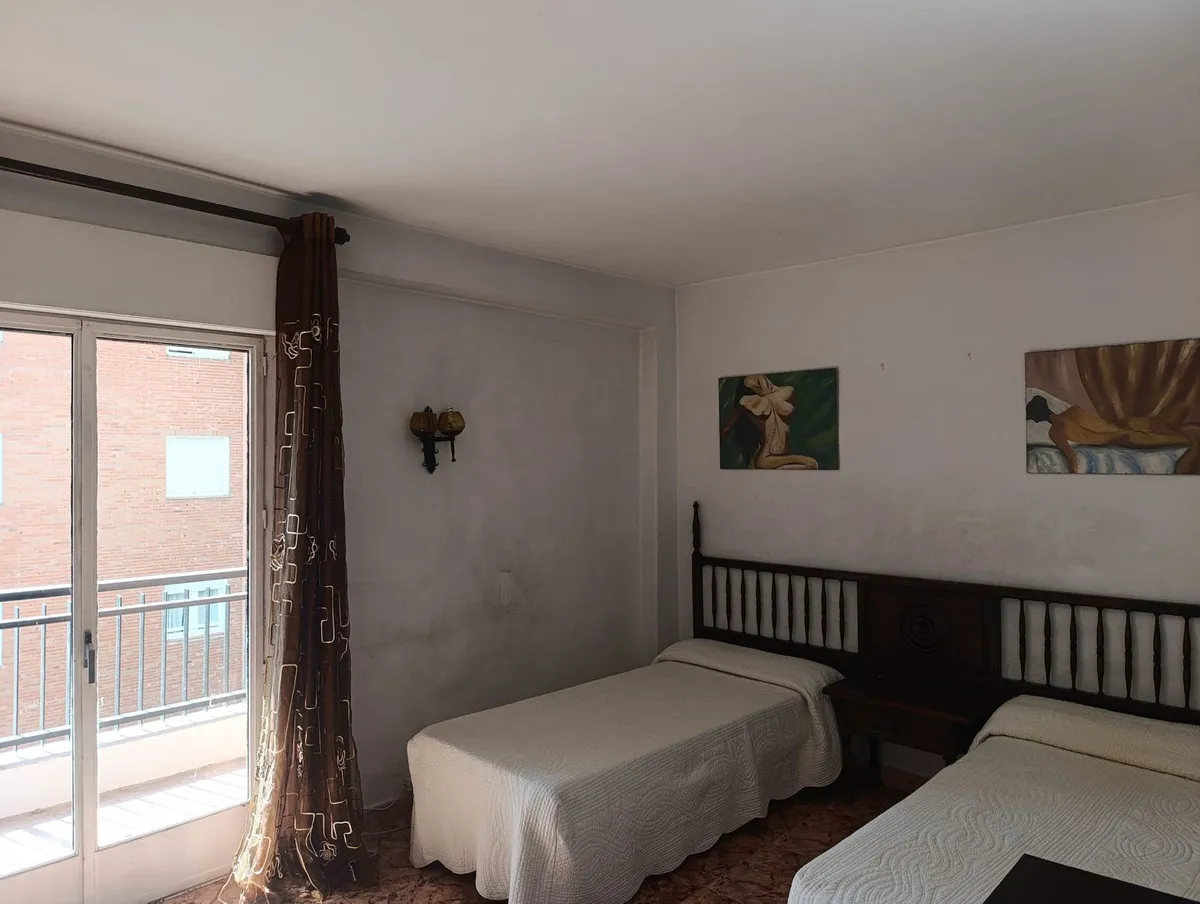 27f8395e-1fff-47bc-a46d-8fe1019b52a4