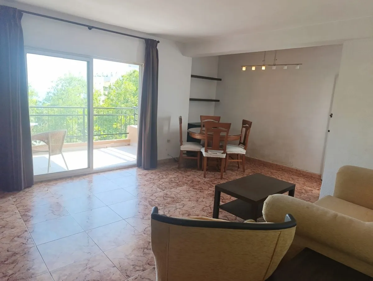 2bc4fee5-d045-4e93-b7c6-4dc575f2a910