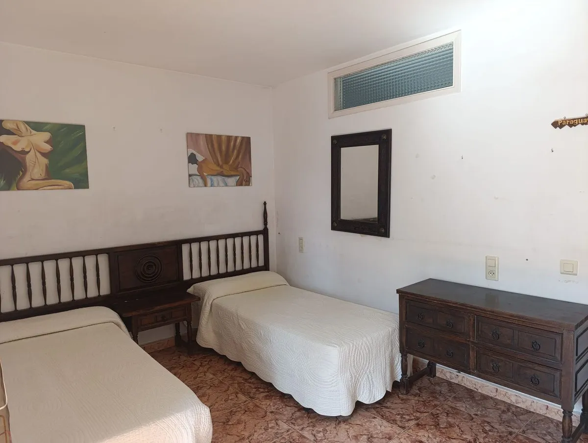 4e9d1116-c1e4-4e80-a45b-7d3d46d1708e