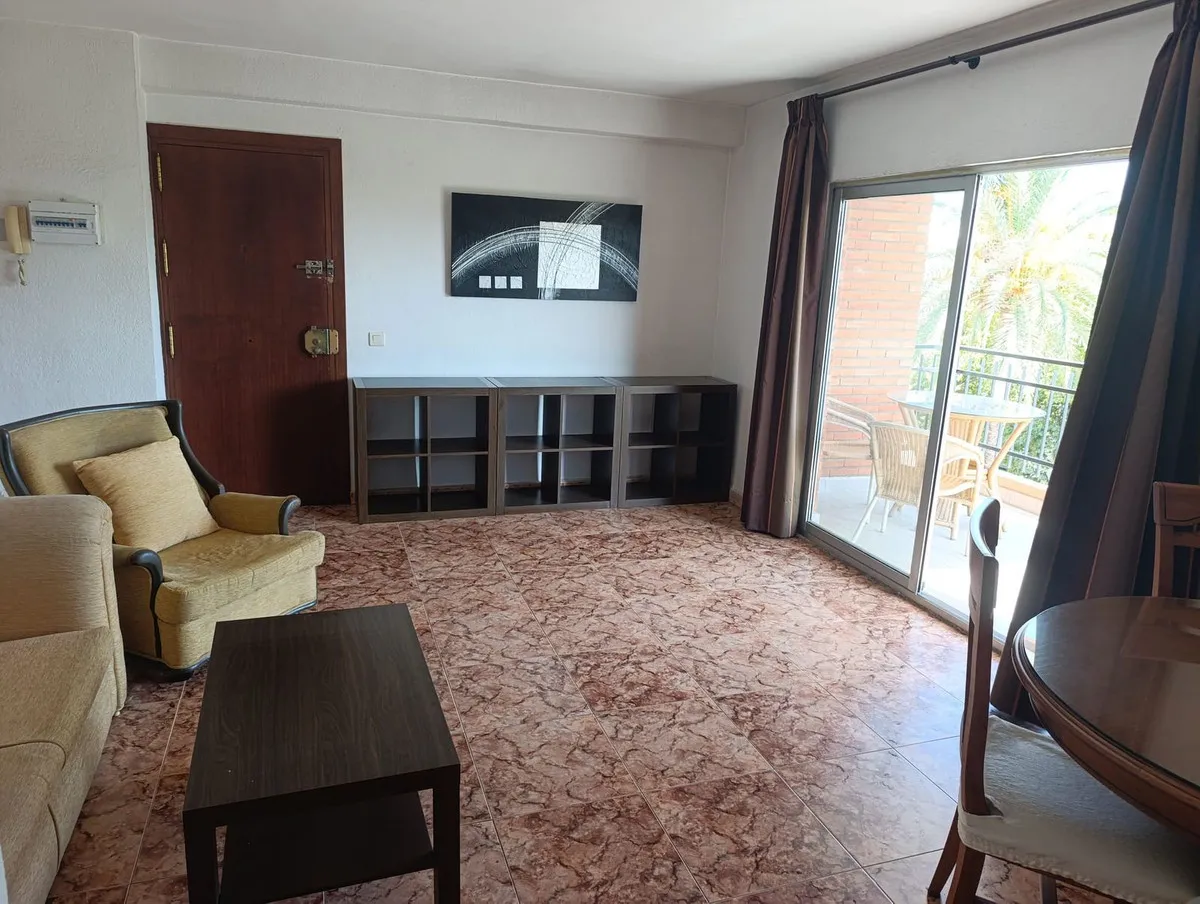 dbaa086c-d90f-439e-b3bc-9ee8b9436a26