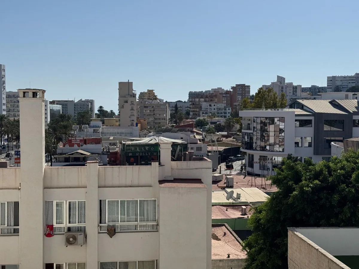 8966c5e5-12f9-404f-bb47-066c1b8ed7d7