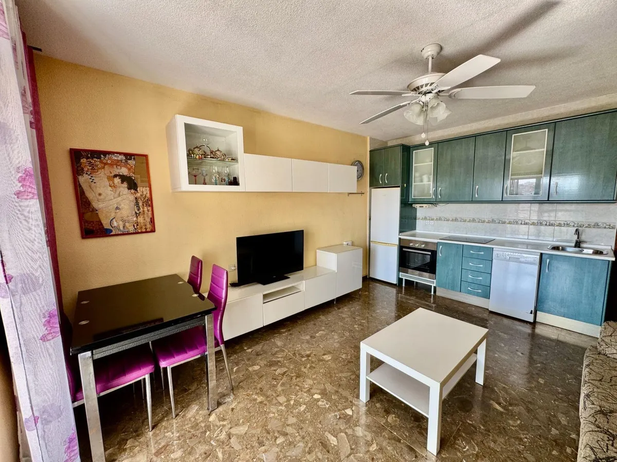 b3f05cbb-f80c-4b23-8940-c56c93877687