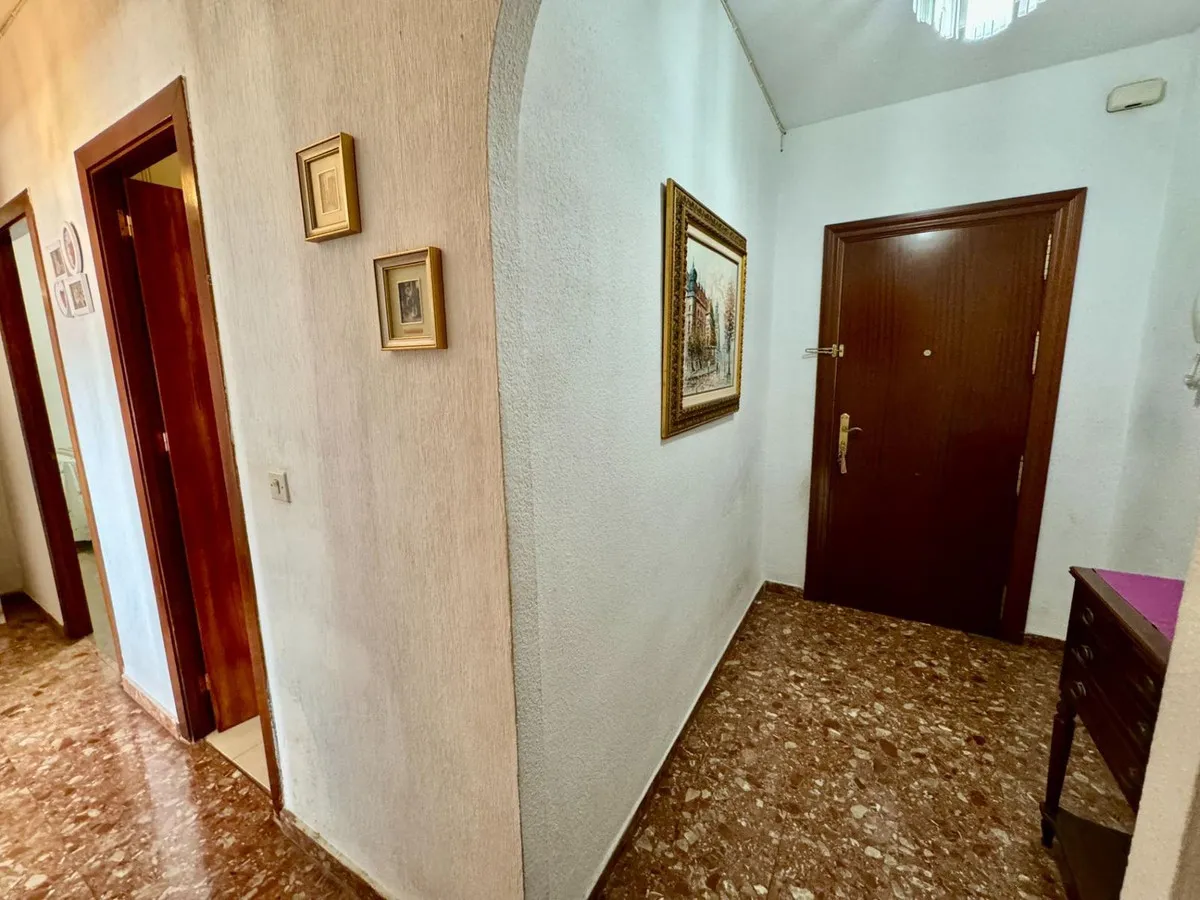 c8b313a0-8b99-4c1d-9456-004b041352cd