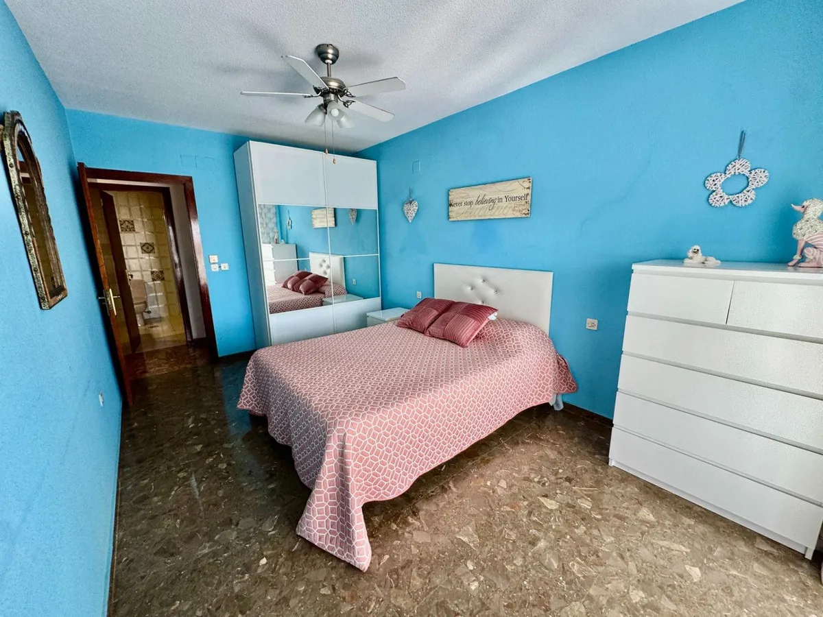 f1b68bb7-356a-45c0-8a70-65ad812cad23