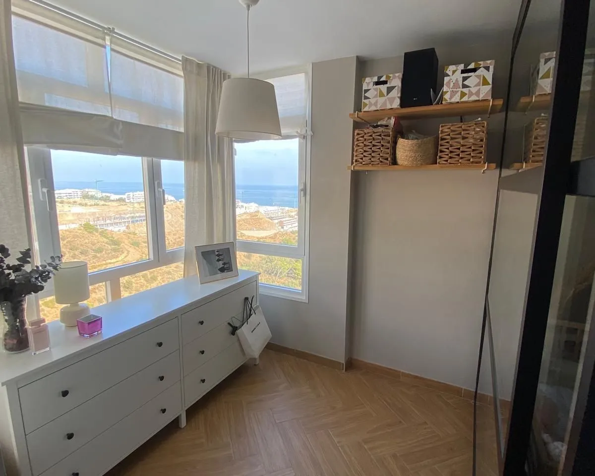 6d48f7ab-3b35-4f4c-b511-b0559a51c050