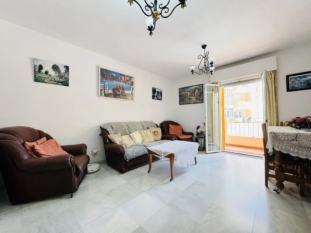 5cc0cea8-5a72-49fc-bfee-b5dd3a388809