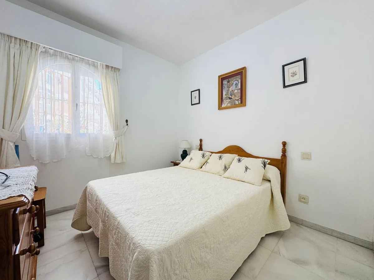 6fbb71c6-3c79-433d-a789-76daa7344103