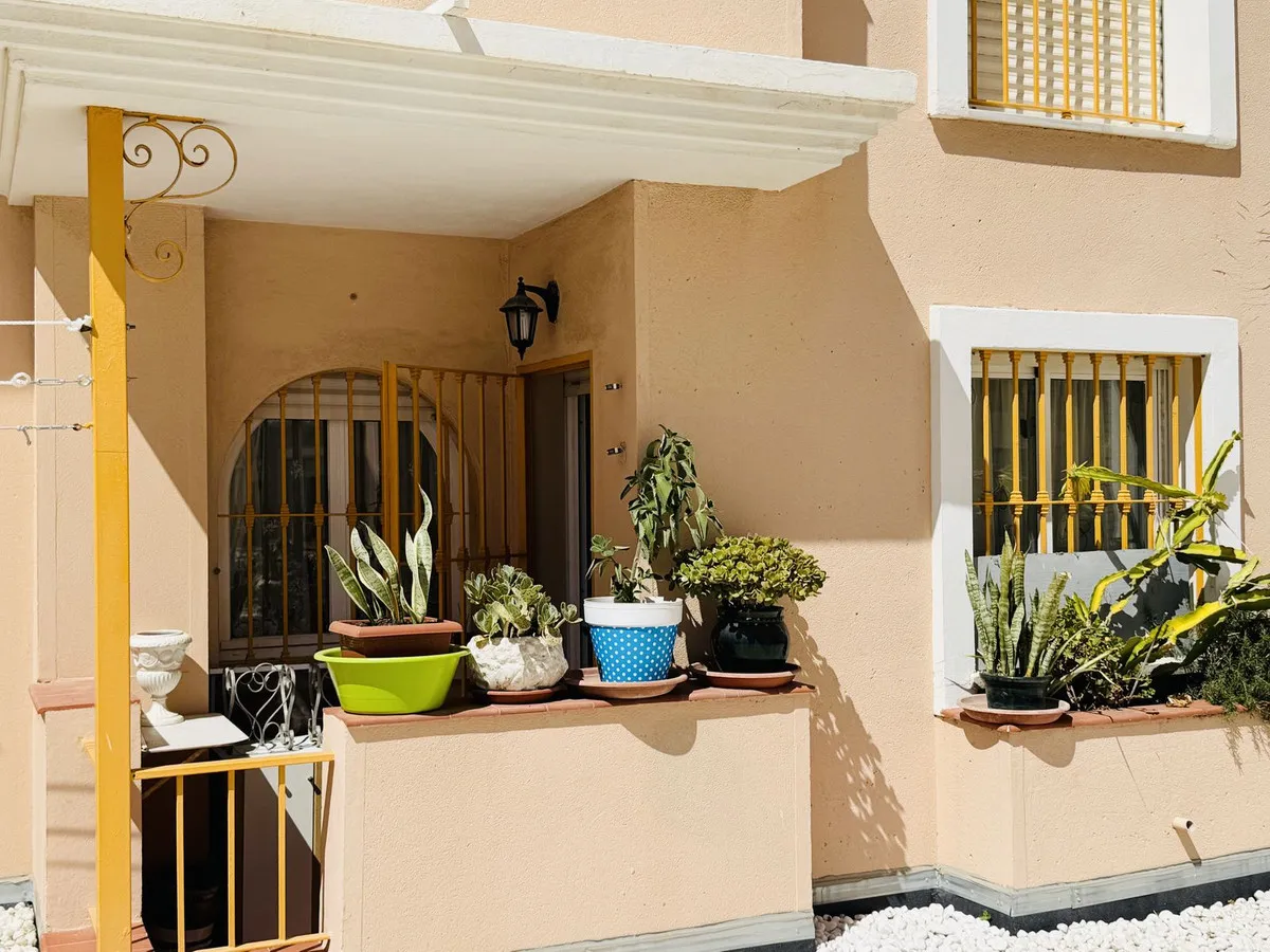 dc3d0f1e-4aaf-4ded-9b39-a982ab73f52b