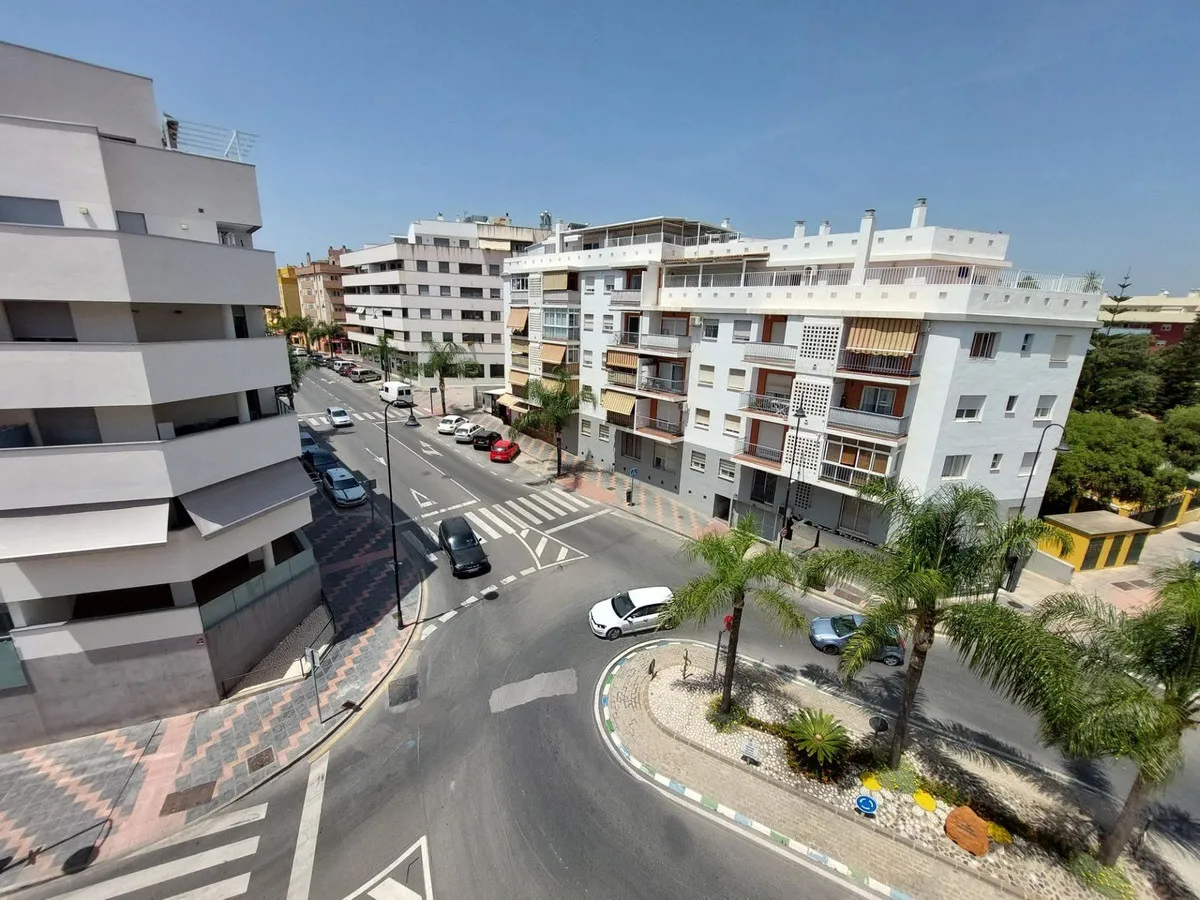 e15611ed-6dd8-4145-80eb-996ca67a2415