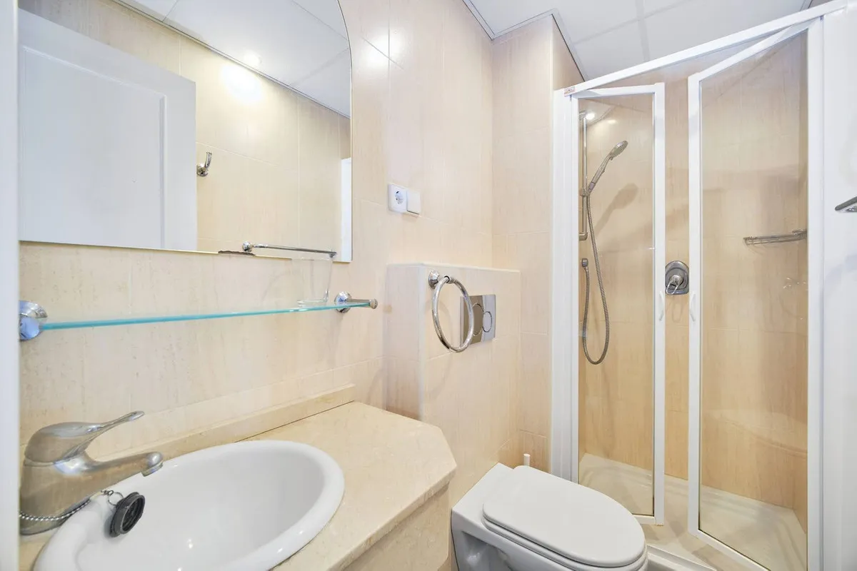 e0a27245-a647-41f4-874e-818a825ba14f