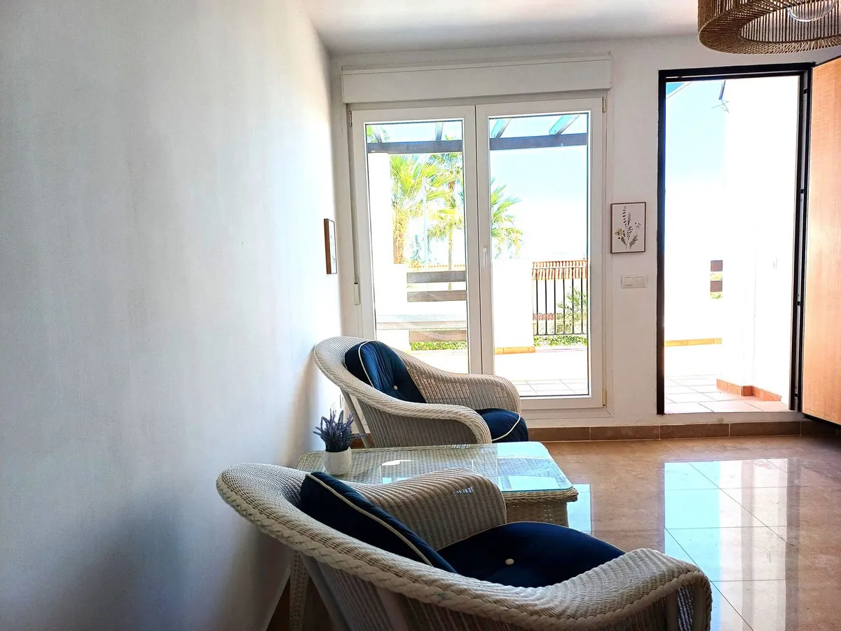 200b6bd7-d063-4373-a5ef-f92d3c7c4c5d