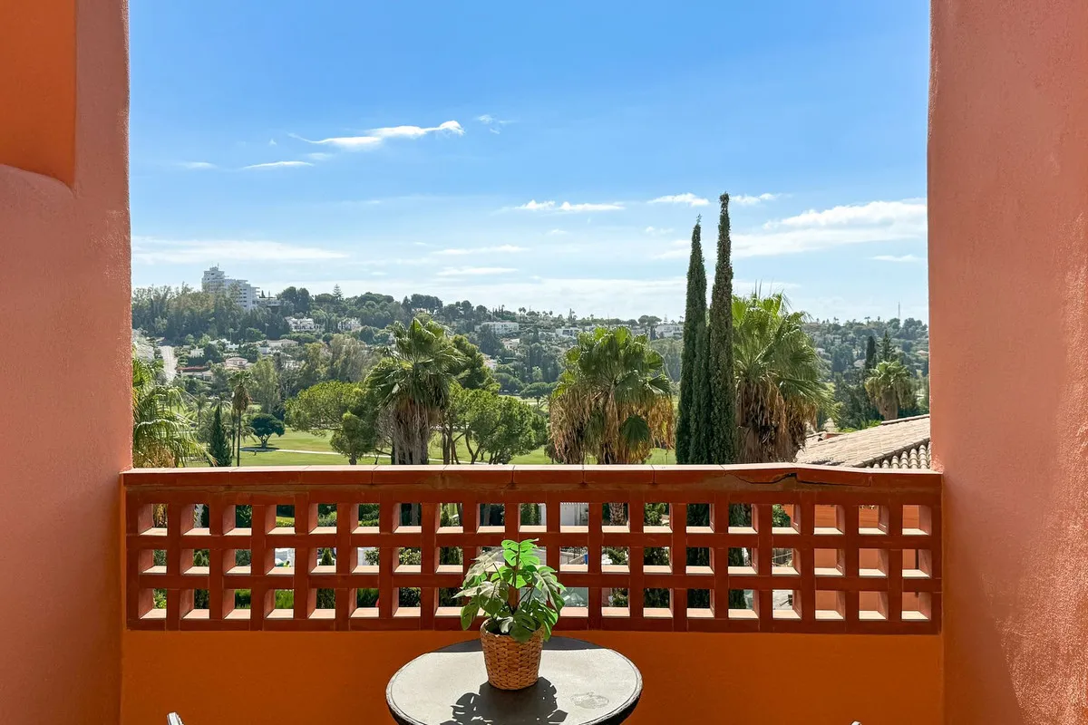 45bb6979-e9f3-4f6e-917c-cde47baedca3