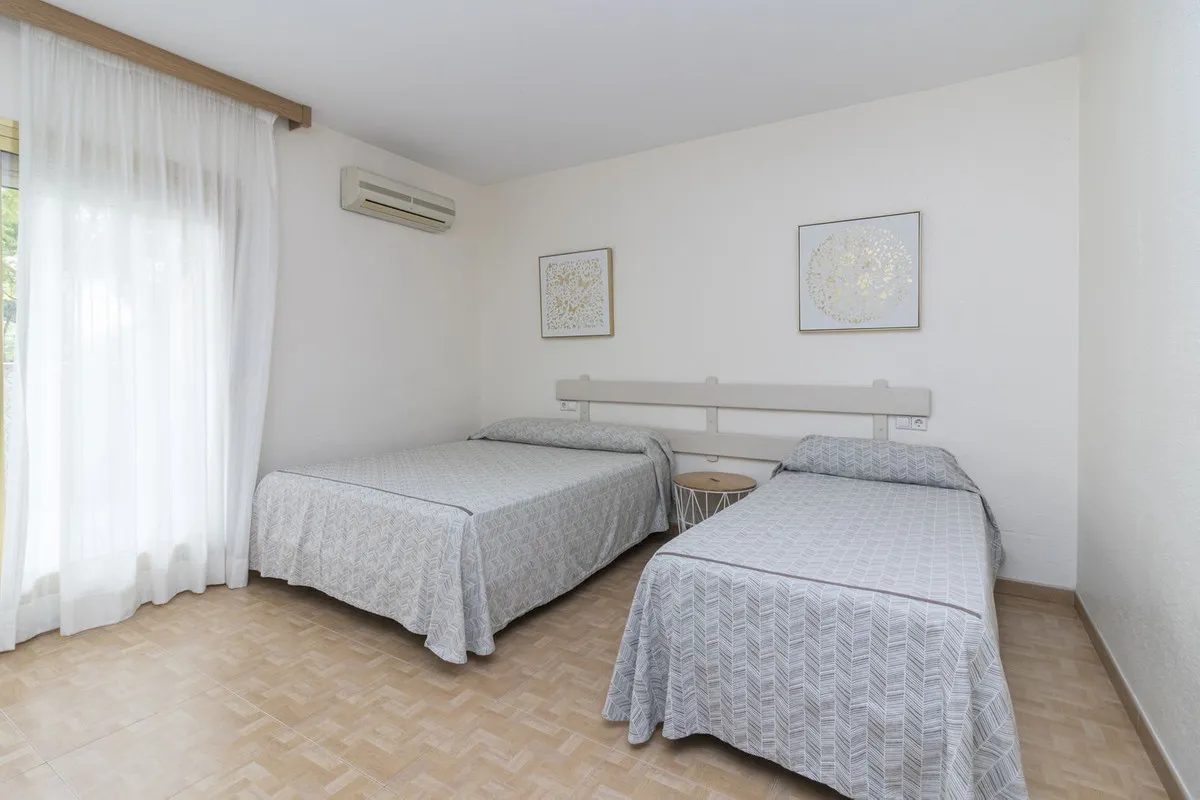 7b3586da-fe5f-471b-9cd4-ea26e5e6db8e