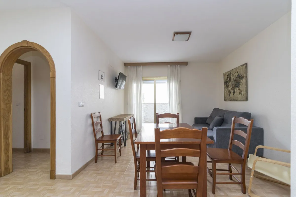 e52e4db3-1ac0-48ef-9e2c-38170df416f5