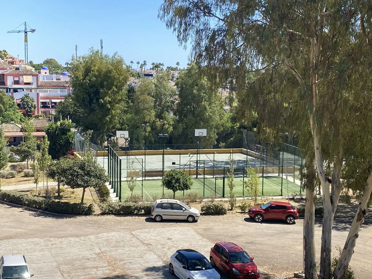 71bb00e3-a47b-4921-98e6-f2eb904321bd