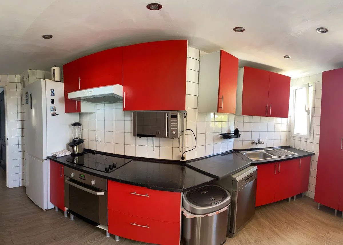 964dffea-cc28-42df-9d74-d7dd43f3afb7