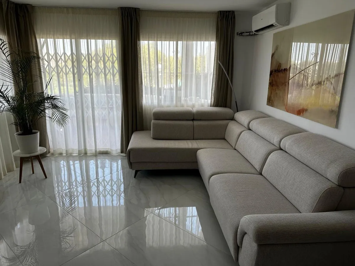 5aee235f-97b8-4ac6-8164-69317b4f43a7