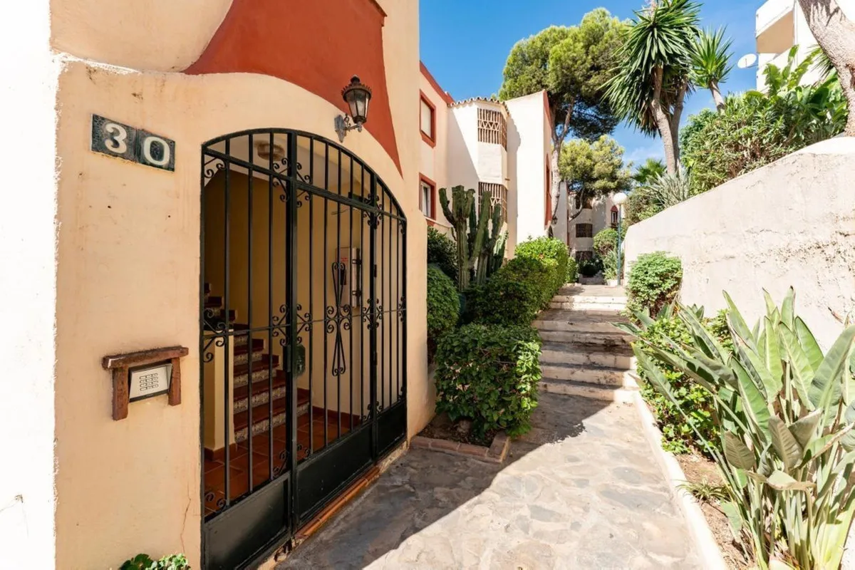 7f8dbec9-3023-44e6-ab09-282b9ddf5b91