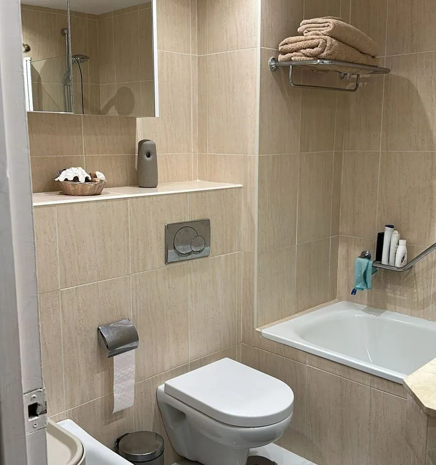 ddfcb9f3-7fd4-4d6b-b369-25e011c7cc1b