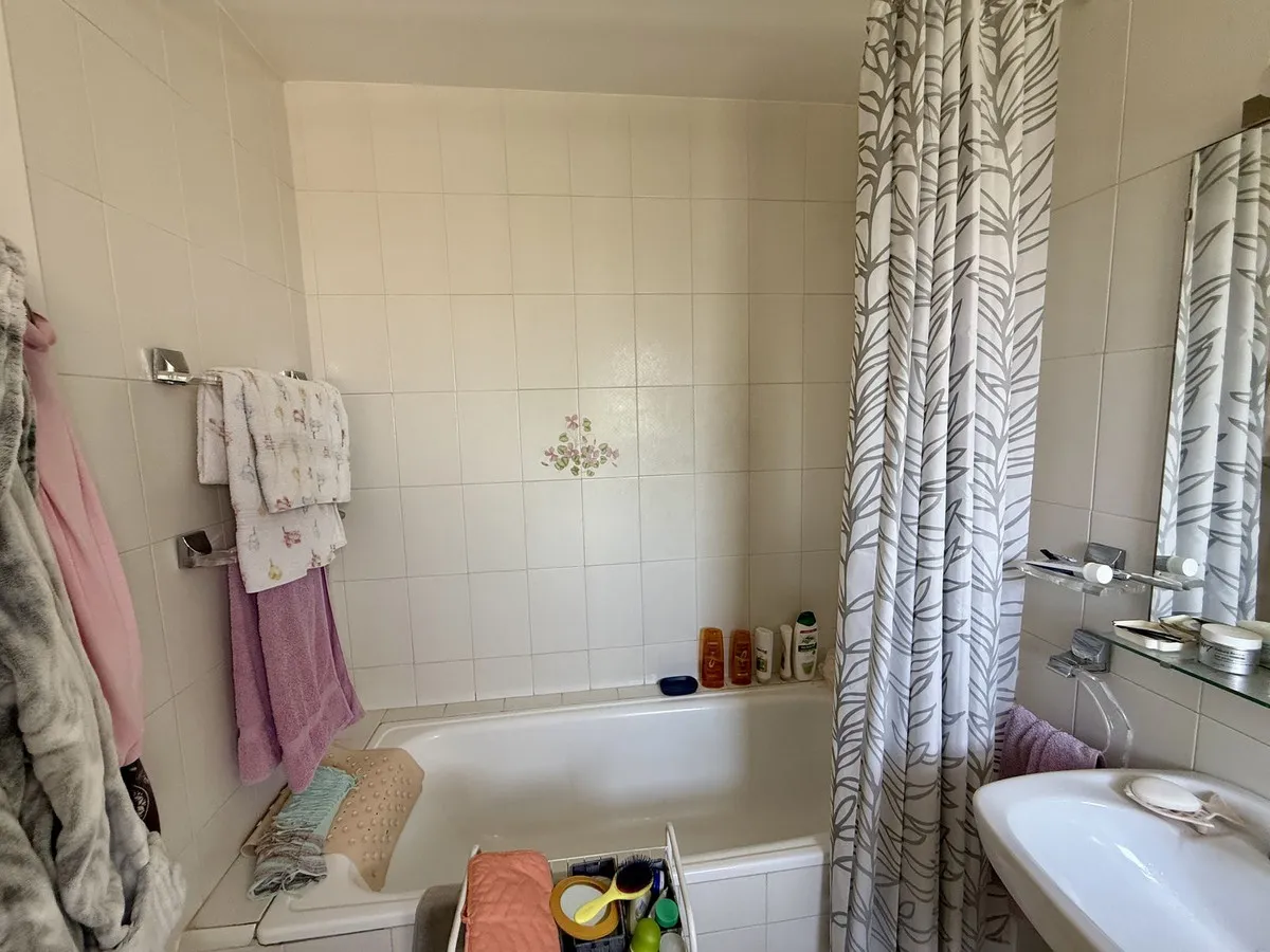 b9a97c86-66d3-4716-8931-f0c5c8b67686