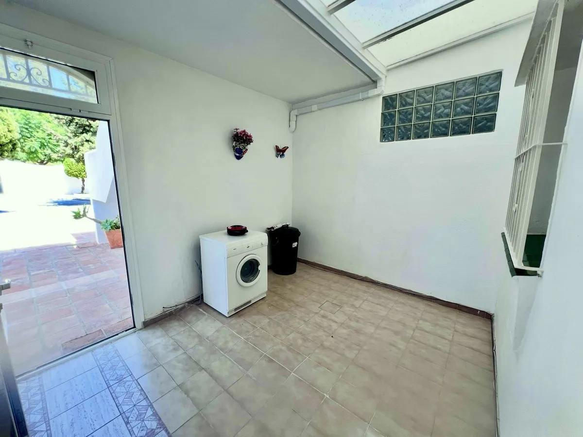 7cc72226-7ba4-4258-8647-7d884c7c601e