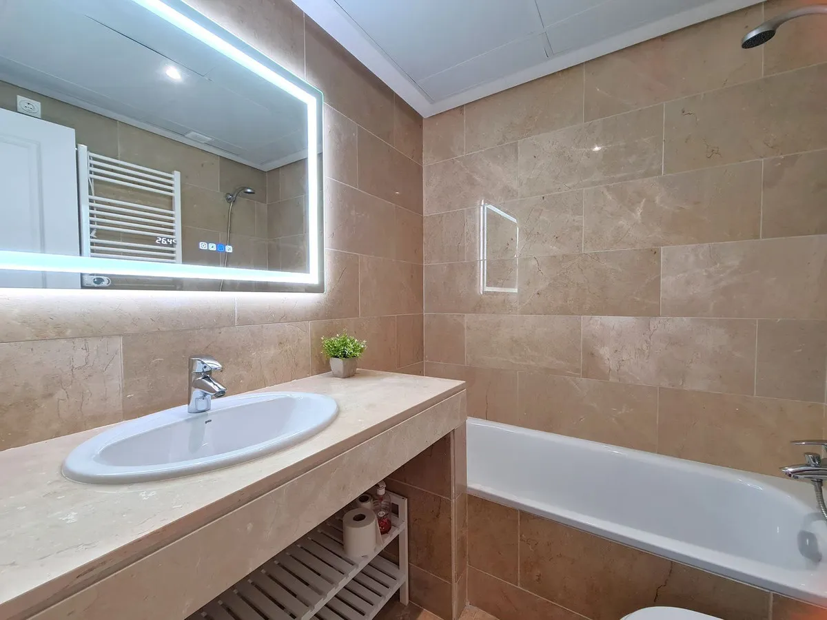 03286563-e920-4213-812d-7a78502b3140